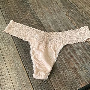 NEW Hanky Panky Low Rise Beige Lace Trim Tencel Thong